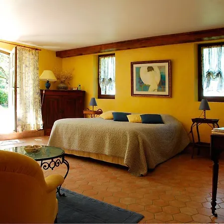ベッド・アンド・ブレックファスト Le Jardin De La Paresse